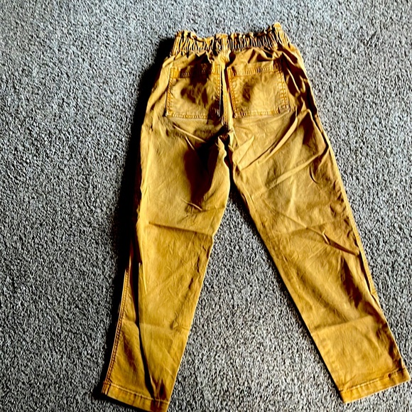 Women’s Universal Thread paper bag waist pant - Picture 2 of 2